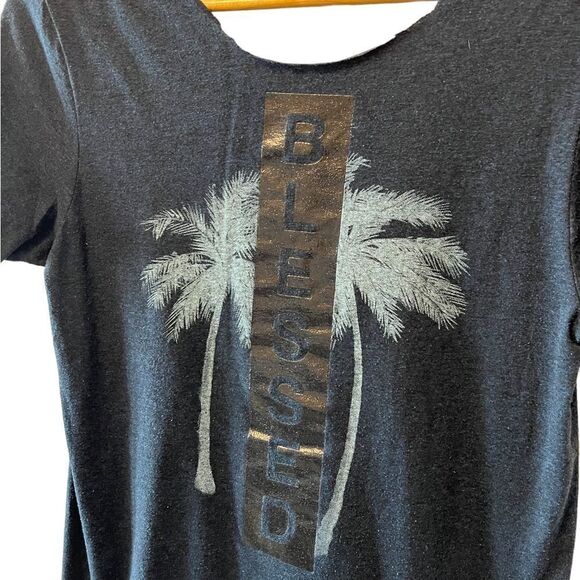 Dark Blue Metallic “Blessed” Graphic Print Jagged Neck Edge Short Sleeve Tee M - Picture 2 of 6
